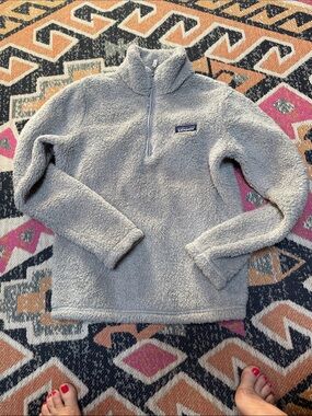 Patagonia light Gray Sherpa 1/4 Zip Pullover